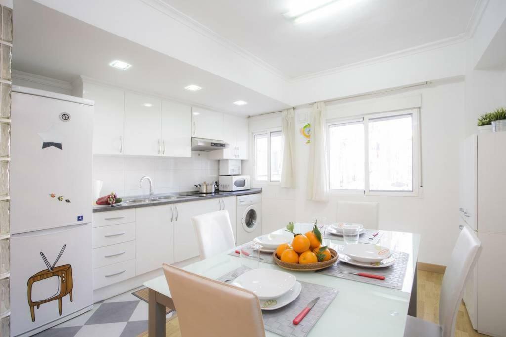 Sivera-Centro Apartment Валенсия Екстериор снимка